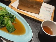 -绿茶餐厅(光谷世界城步行街店)