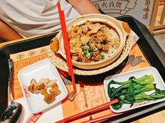 -华记煲仔华·煲仔饭(市桥易发店)