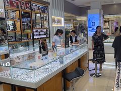-青岛亨得利眼镜(黄岛家佳源店)