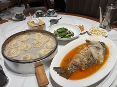 -梅利汴京烤鸭•开封豫菜地标店(东大街店)