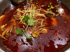 -味之溢美蛙仔姜兔·肥肠鱼•耗儿鱼(文星店)