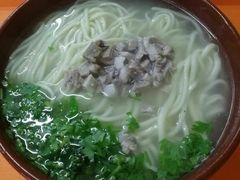 -亮亮拉面(师范路店)