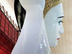 -ခြောက်ထပ်ကြီးရွှေသာလျောင်းဘုရားကြီး