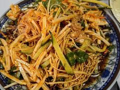 -崔记老东北传奇铁锅炖(横店总店)