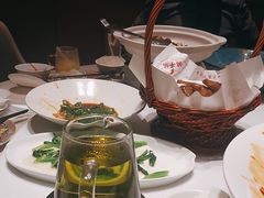 -鸽子侯·家宴·平价海鲜(绿地店)