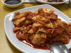 辣白菜炒五花肉-屋里家延边朝鲜族冷面(南园店)