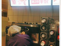 -麦当劳(湖光北街店)