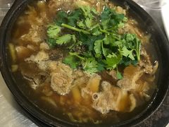 特色牛肉砂锅-胜泽眼镜烧烤(云霄路直营店)