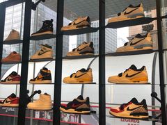 -Air Jordan(世贸天阶店)