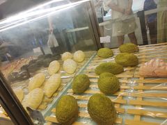 -奈雪的茶(湖滨银泰in77C区PRO店)