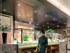 -凯菲厅海鲜姿造·海鲜自助·帝王蟹·龙虾(成都群光君悦酒店)