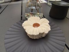 -潮一不贰·法式甜品·生日蛋糕·西式简餐(外滩店)