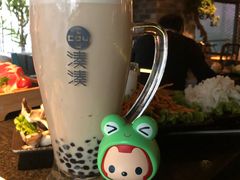-湊湊火锅·茶憩(新中关购物中心店)