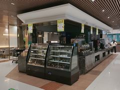 -金马门国际美食百汇(珞喻路店)