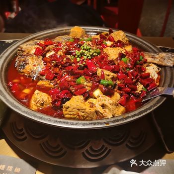 我真的很好奇,他是怎么做到看着这么好吃,但是吃起来这