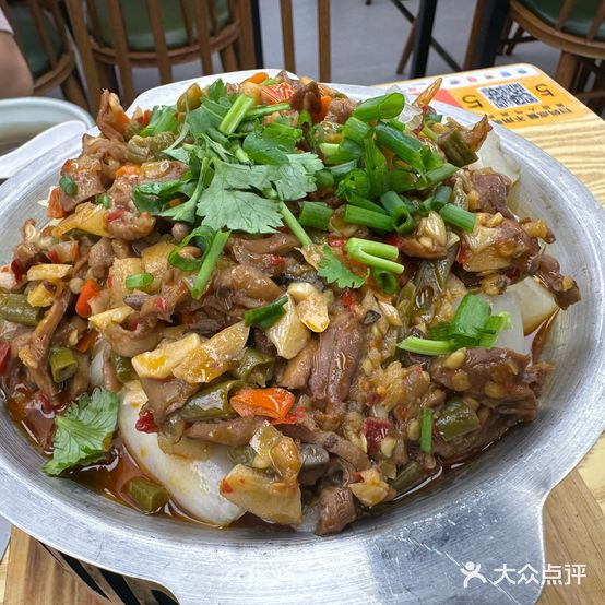 连记干锅爱上香锅
