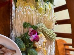 -老鼎万春卤菜(五代传承创始老店)