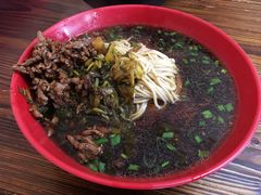 -小龙大肉面馆