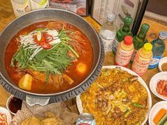 -喇喇排骨火锅·传统韩式脊骨汤(望京西园总店)