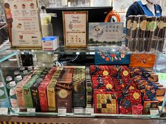 -VENCHI 闻绮(北京汉光店)