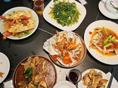 -鑫悦楼煎蟹·16年海鲜大排档