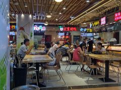 大堂-吃通天美食广场(德辉广场店)