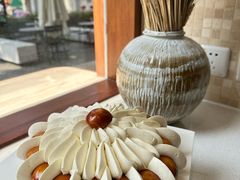 -VERIE BAKEHOUSE