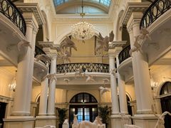 -Salon de Ville浦江汇(上海外滩华尔道夫酒店店)