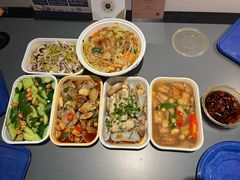 -杭州西湖湖滨银泰亚朵酒店