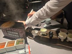 -左庭右院鲜牛肉火锅黑金店(陆家嘴中心店)