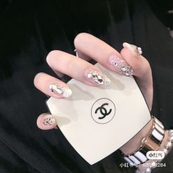 -Pink You美甲洗眉纹绣定制中心