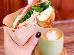 -Catch Bagel(芳草地店)