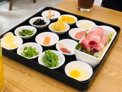 -妈妈故事米线(市府恒隆店)