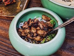 鹅肝牛油果拌饭-东京屋(武定路店)