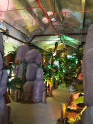 -恐龙探索乐园(磁器口店)