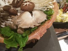 -捞王锅物料理(上海世茂广场店)