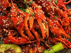 -肥肥虾庄·金牌油焖大虾(汉街SKP店)