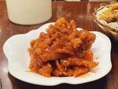 -胡子饮食店