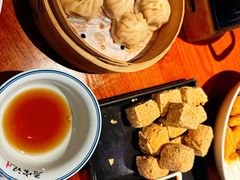 绍兴臭豆腐-寻宝记绍兴菜(鲁迅路店)