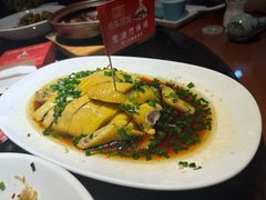 -魏铭鱼头捞饭(晋阳路店)