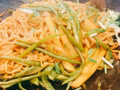 至尊金牌焖面-金豆角砂锅焖面(安贞店)