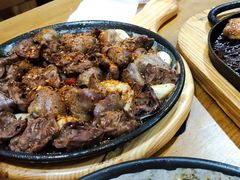 -老东镇啤酒屋海鲜加工·蒸汽海鲜·海鲜烧烤(台东店)