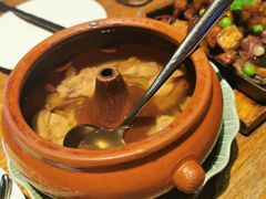 松茸汽锅鸡-中8楼风尚云南菜(颐堤港店)