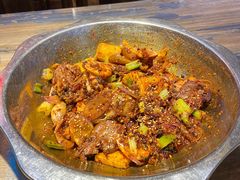 -嘎嘎鸭下巴·爆辣干锅(明教寺店)