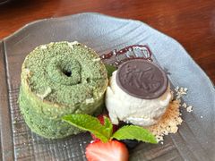 抹茶熔岩蛋糕配香草冰激凌-Tsuru鹤日本料理(静安香格里拉店)