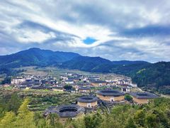 -初溪土楼群