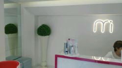 点击看大图 -咪咪比基尼脱毛专业店