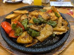 -鲁小三·大骨自助(金山总店)