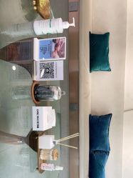 -变画·发型STUDIO