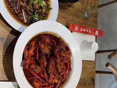 -叶派龙虾•招牌香辣蟹·海鲜(中海国际店)